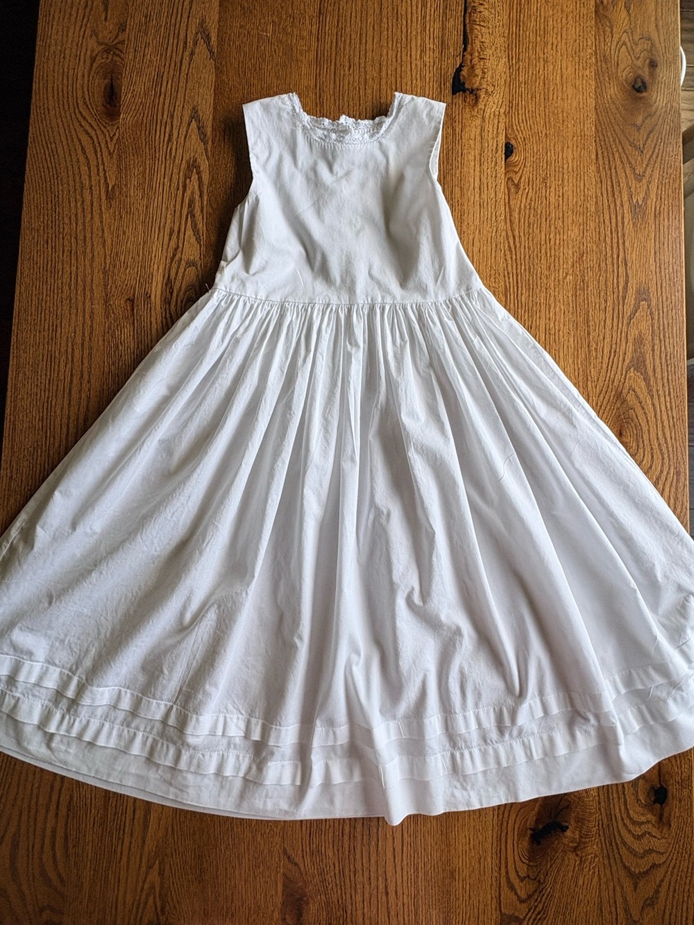 Strasburg White Sleeveless Full Skirt Girls' Dress Style A722W-5-10 size 8